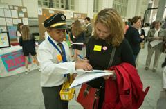 Iniciativa y emprendimiento : Apostando por grandes ideas