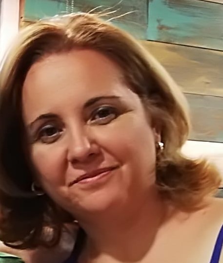 users photo MARÍA RAQUEL