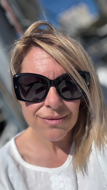 users photo ROSA ISABEL