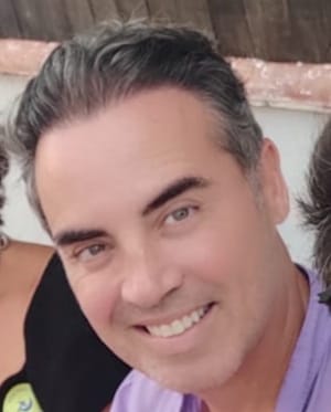 users photo SALVADOR