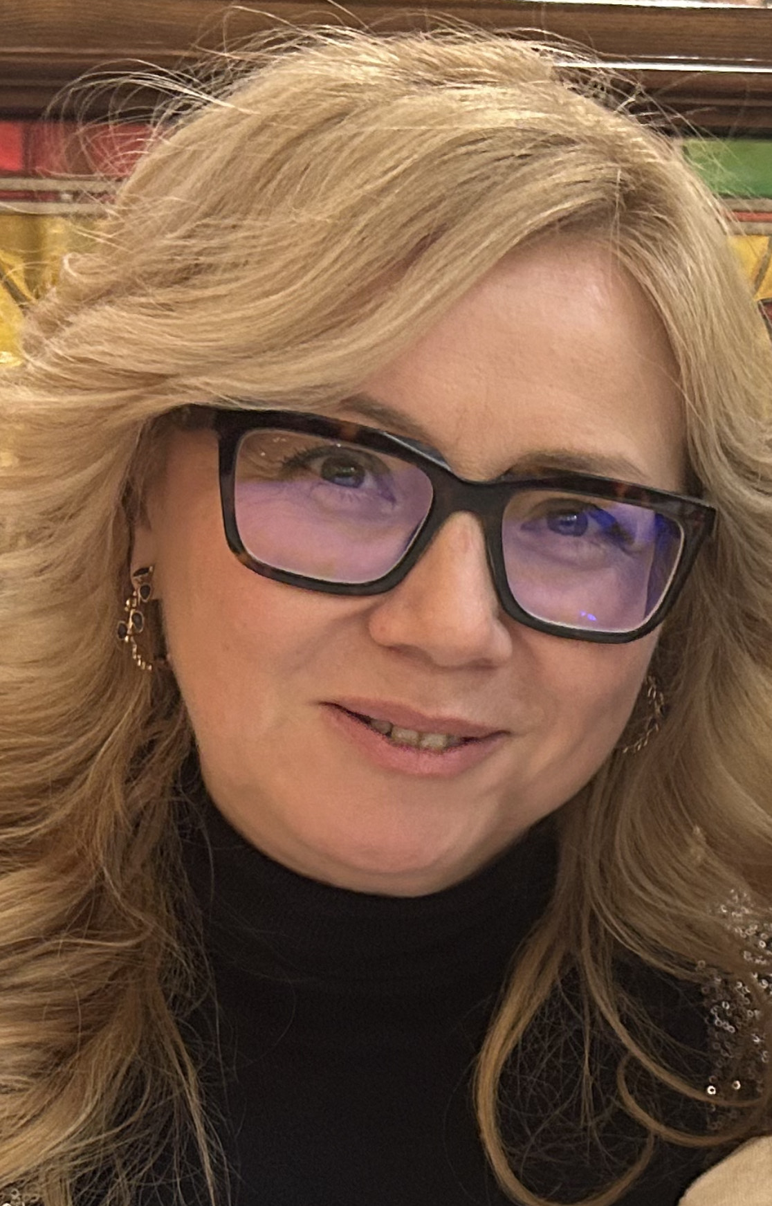 users photo MARIA AMPARO