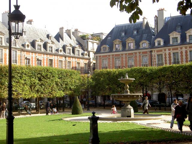 image Plaza de los Vosgos