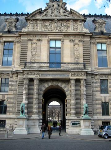 image Museo del Louvre