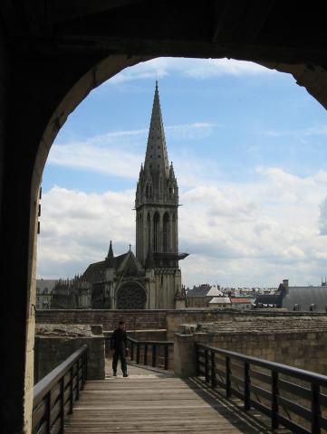 image Iglesia De San Pedro de Caen