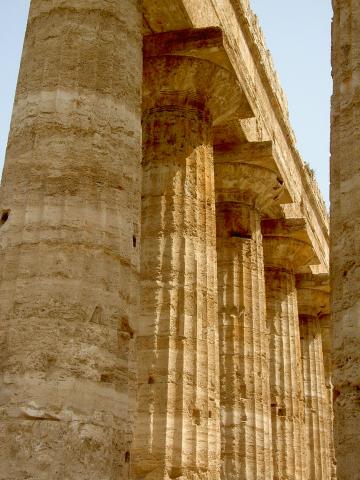 image Templo de Poseidón en Paestum (Italia)