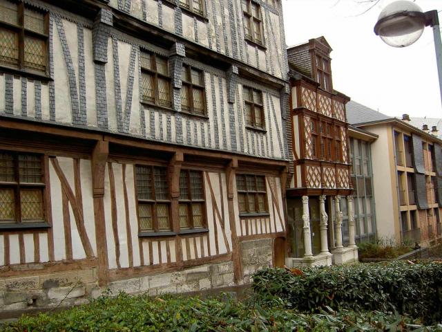 image Fachada Museo Nacional de la Educación de Ruan (Francia)
