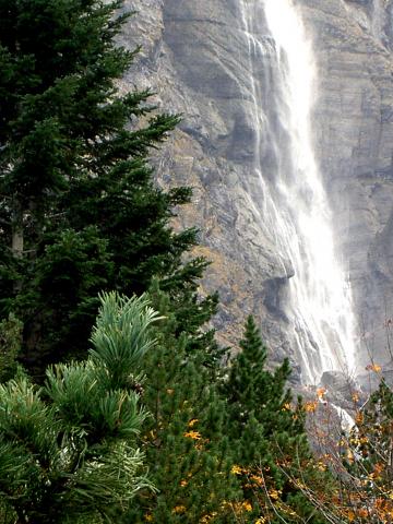 image Cascada en los Pirineos (Francia)
