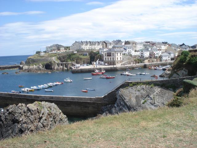 image Puerto de Tapia de Casariego