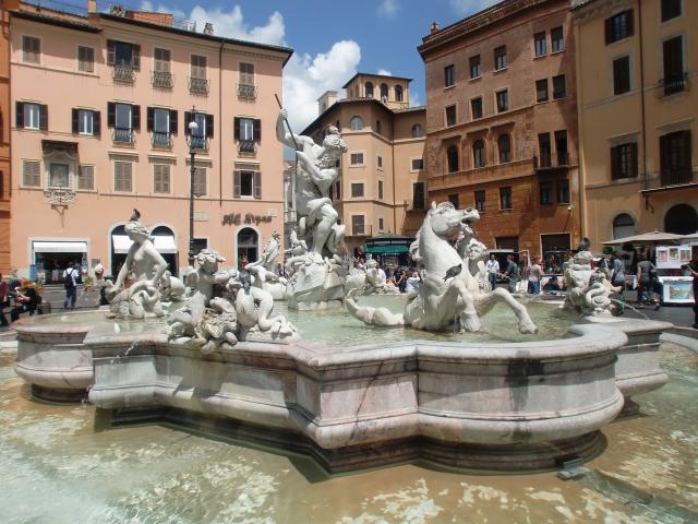 image Fuente de Neptuno, Roma (Italia)