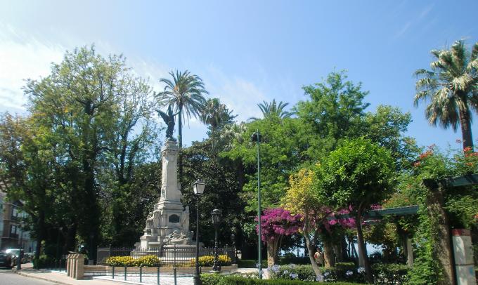 image Monumento al Marqués de Comillas, Cádiz