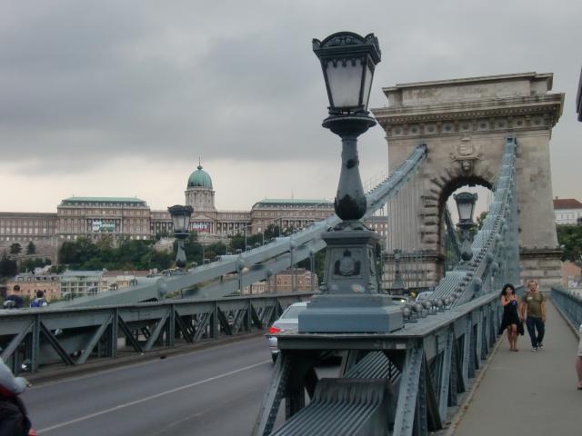 image Puente de las Cadenas, Budapest (Hungría)