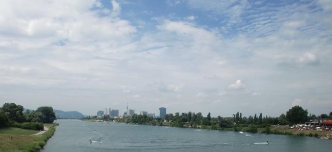 image Canal de Danubio, Viena (Austria)