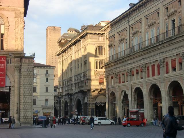 image Playa Mayor de Bolonia