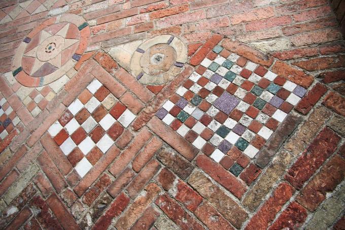 image 2011_01_02_bologna_santo_stefano_03