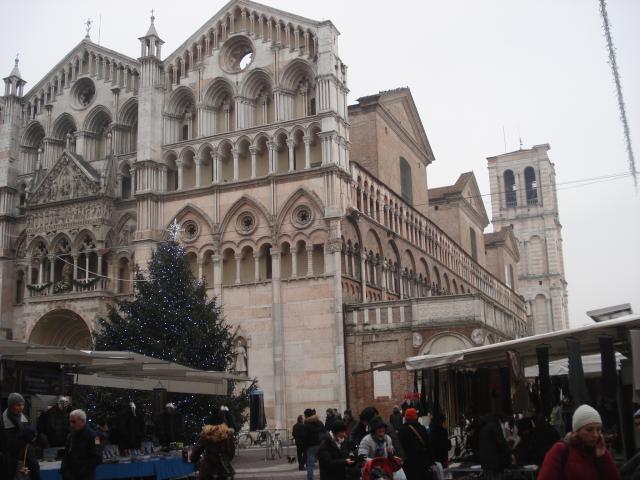 image Catedral de Ferrara