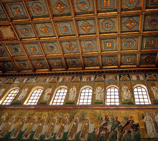 image Basílica de San Apolinar el Nuevo