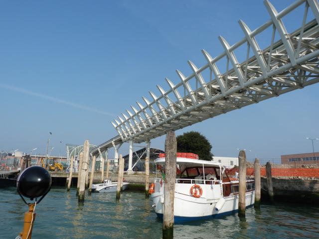image Puente y canal de Venecia