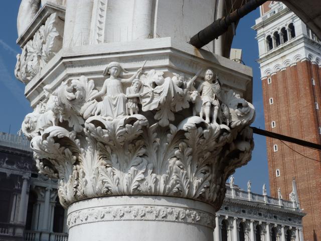 image Capitel del Palacio Ducal