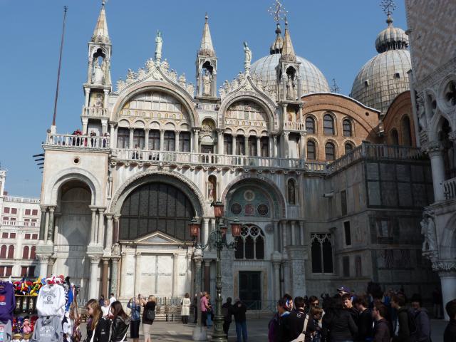 image Basílica de San Marcos