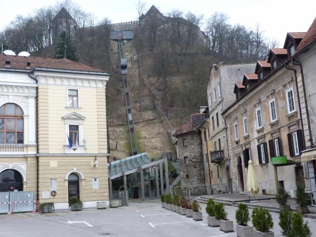 image Plaza de Liubliana