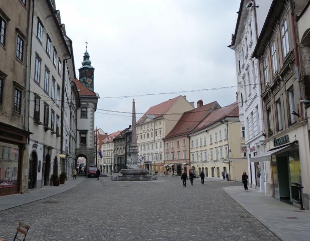 image Plaza de Liubliana