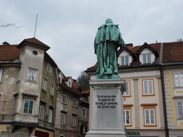 image Plaza de Liubliana