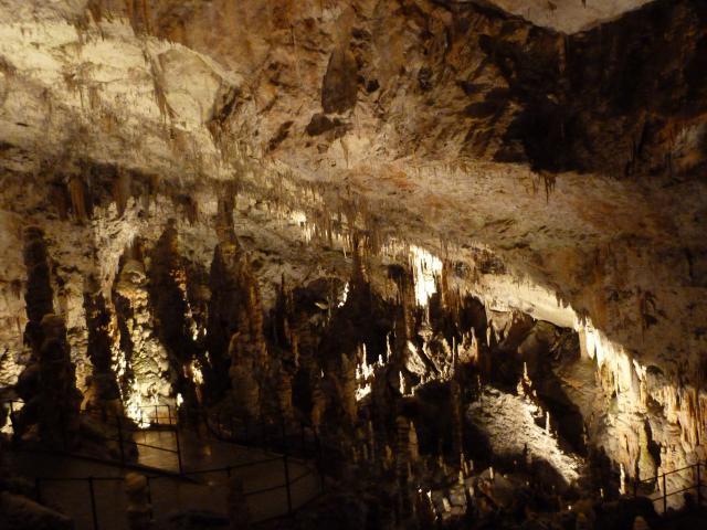 image Cueva Postojna
