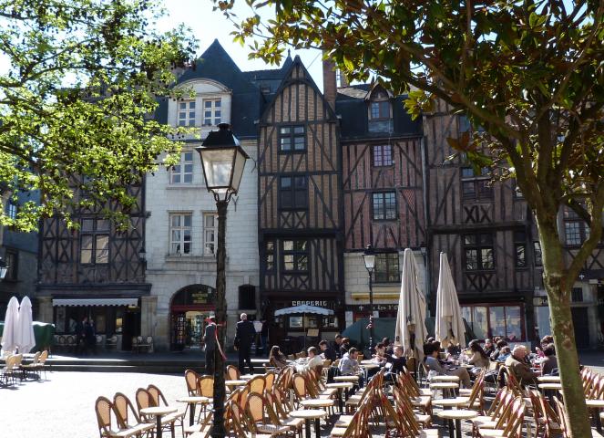 image Plaza de Tours