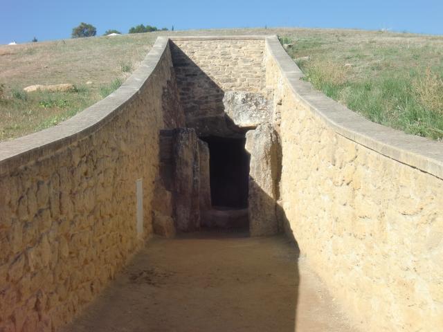 image El dolmen de Menga