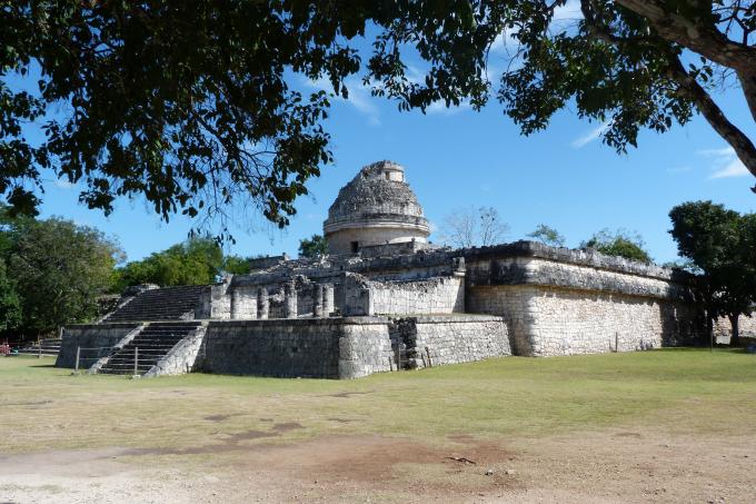 image El Observatorio en Chichén Itzá