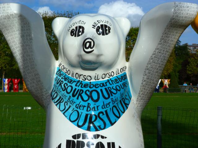 image Exposición de Osos en París