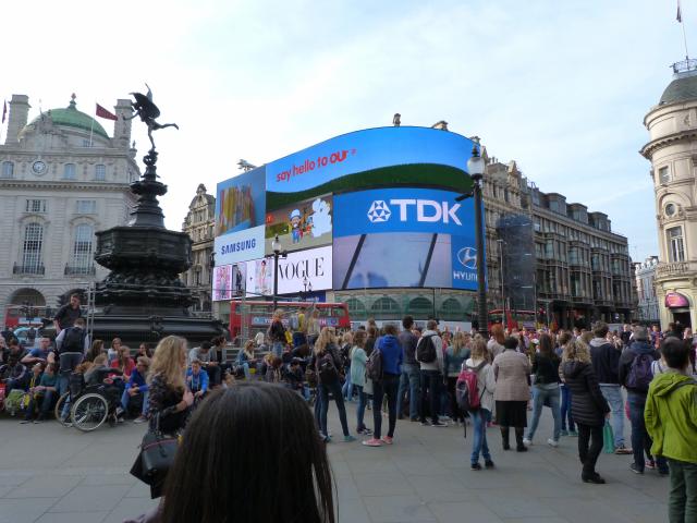 image Picadilly Circus
