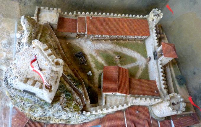 image Maqueta de castillo