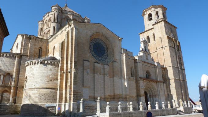 image Toro colegiata