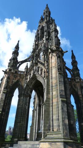 image Monumento a Walter Scott en Edimburgo