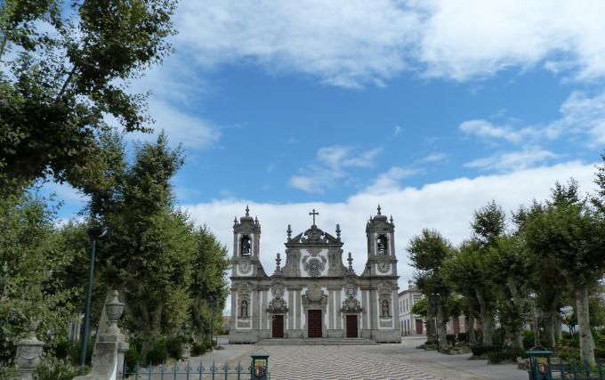 image Iglesia do Bom Jesús de Matosinhos