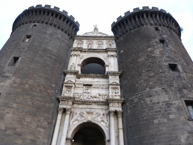 image Fachada de Castel Nuovo de Nápoles