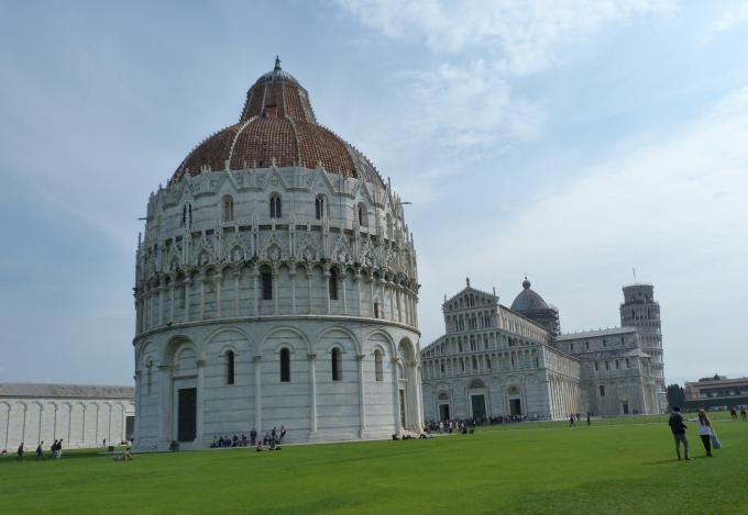 image Baptisterio de Pisa
