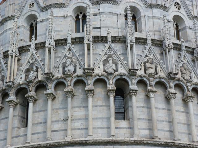 image Baptisterio de Pisa