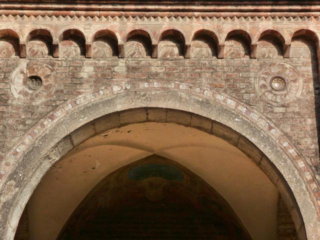 image Basílica de Santo Stefano