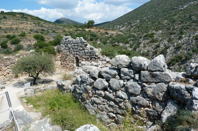 image Fortificaciones de Micenas