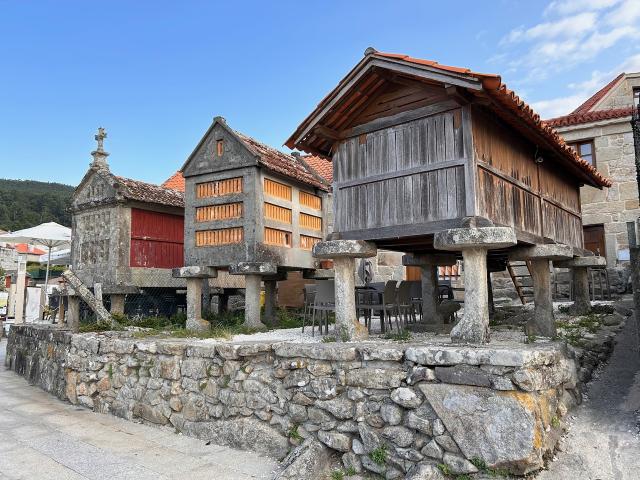 image Hórreos de Combarro, Pontevedra