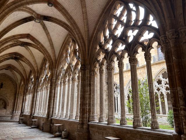 image Claustro Catedral de Oviedo (Asturias)