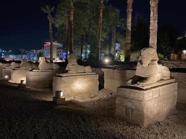 image Avenida de las esfinges