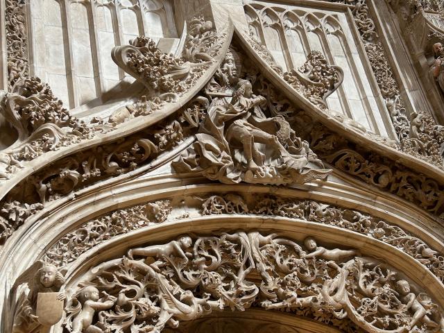 image Detalles del sepulcro en la Cartuja de Miraflores