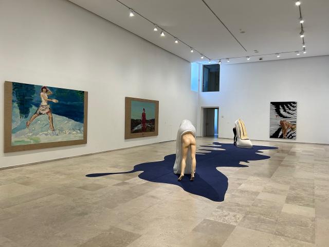 image Escultura "Hermanas Españolas" de Victoria Civera Redondo