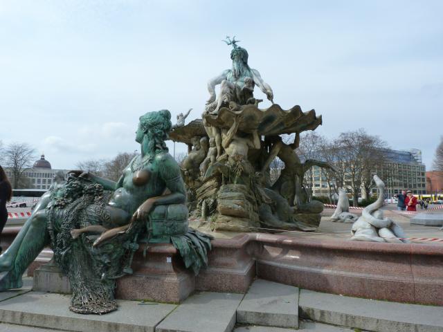 image Fuente de Neptuno 