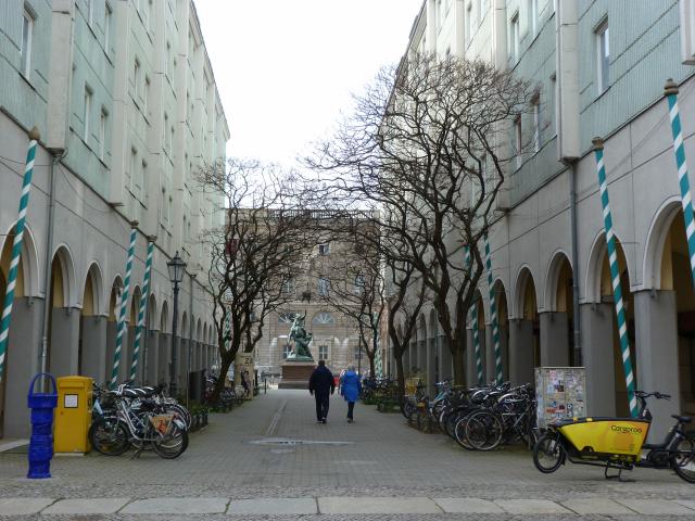 image Nikolaiviertel