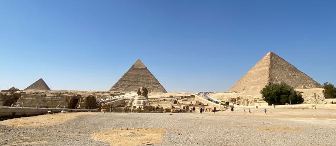 Esfinge de Giza y pirámides