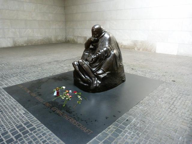 image Escultura Neue Wache
